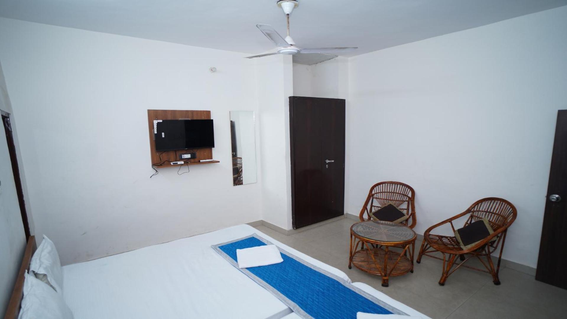 Hotel Apoorv - Near Jaipur Railway Station Værelse billede